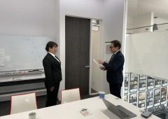 入社式